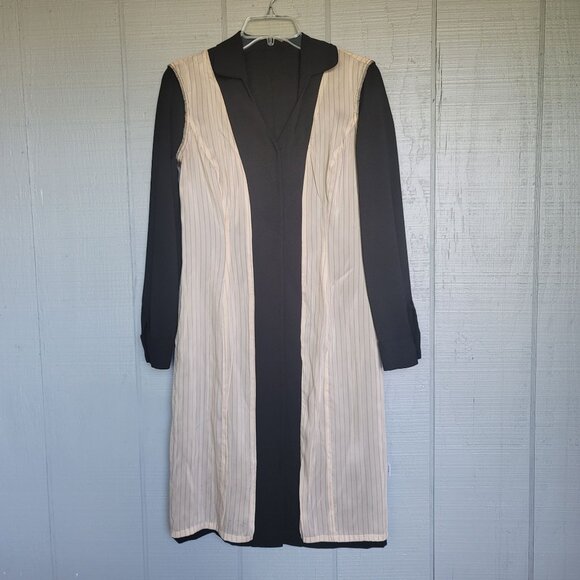 Ann Taylor Long Sleeve Button-Front Black Collar Dress Jacket. Size 4 - Picture 4 of 7